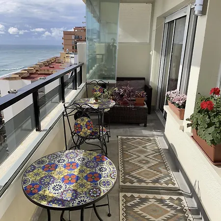 Apartment Frontline Fuengirola
